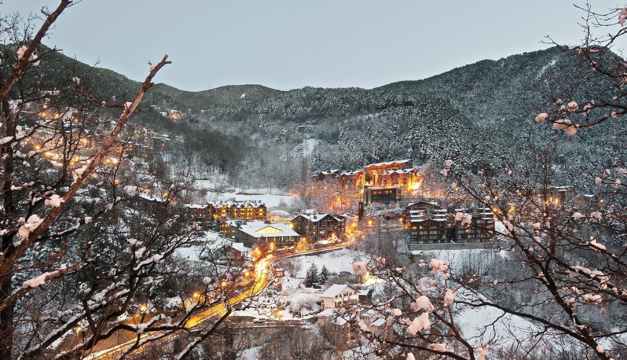 לה מאסנה Aparthotel Anyospark Mountain & Wellness Resort מראה חיצוני תמונה