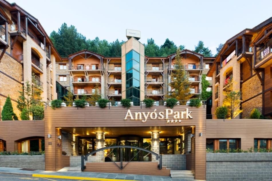 לה מאסנה Aparthotel Anyospark Mountain & Wellness Resort מראה חיצוני תמונה