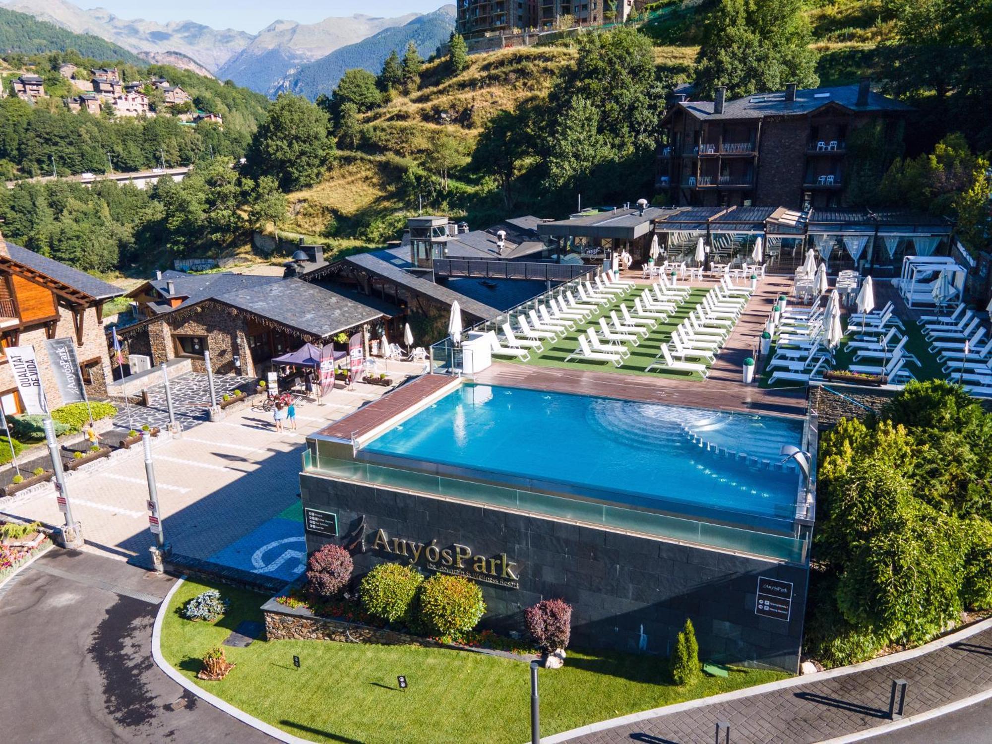 לה מאסנה Aparthotel Anyospark Mountain & Wellness Resort מראה חיצוני תמונה