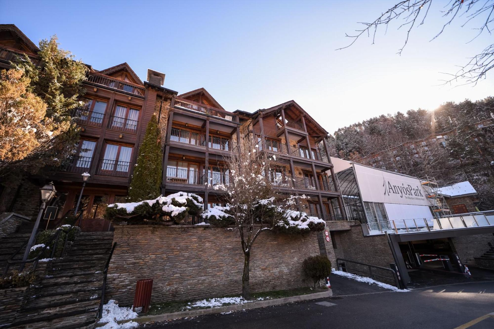 לה מאסנה Aparthotel Anyospark Mountain & Wellness Resort מראה חיצוני תמונה
