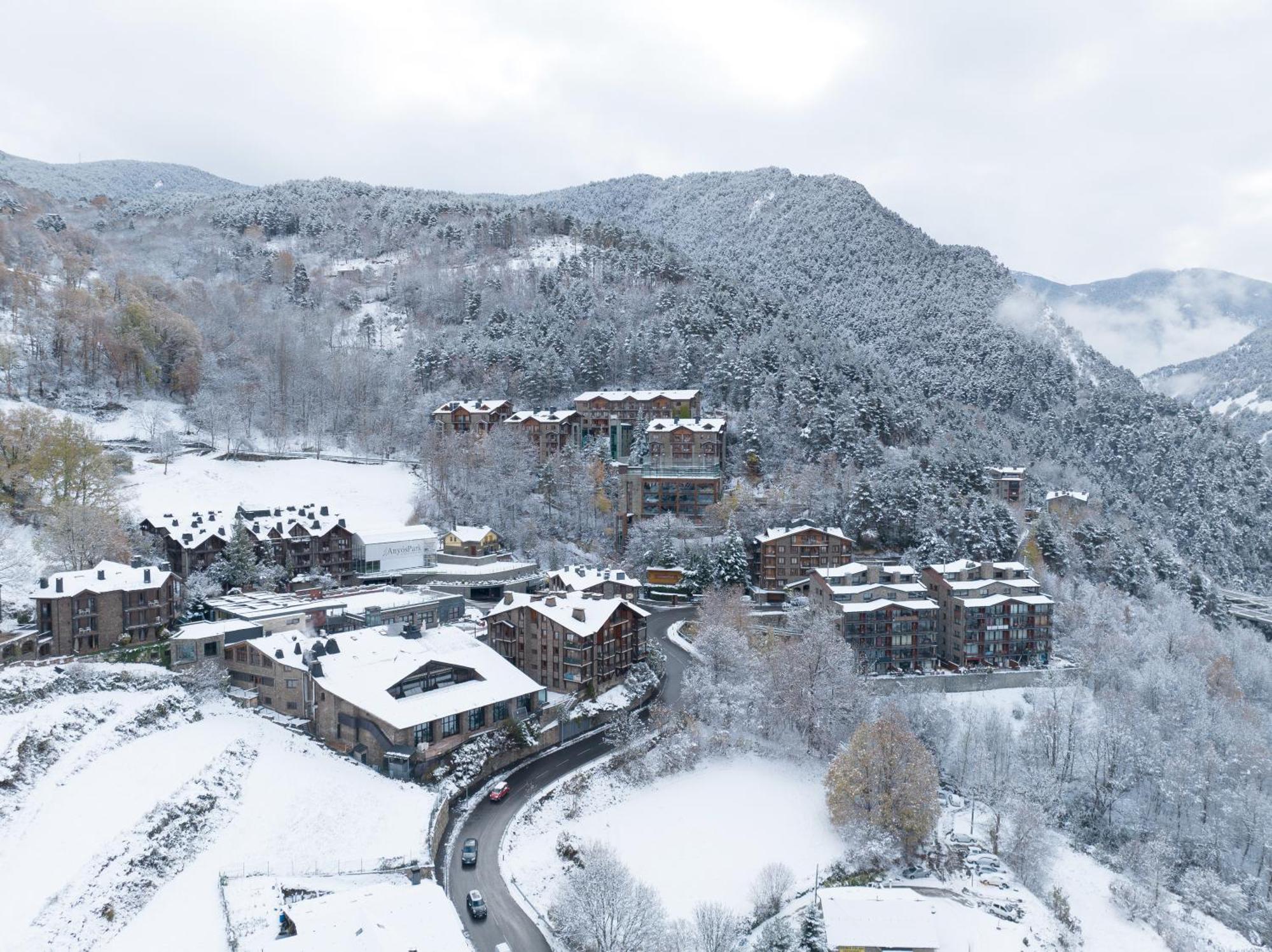 לה מאסנה Aparthotel Anyospark Mountain & Wellness Resort מראה חיצוני תמונה
